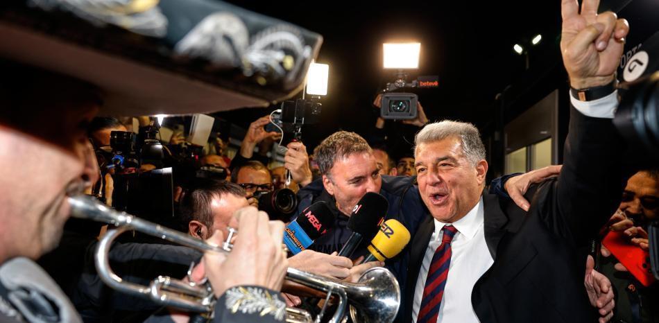 bob半岛体育app下载-拉波尔塔：这届任期我将打造一支顶级球队，继续壮大巴萨阵容