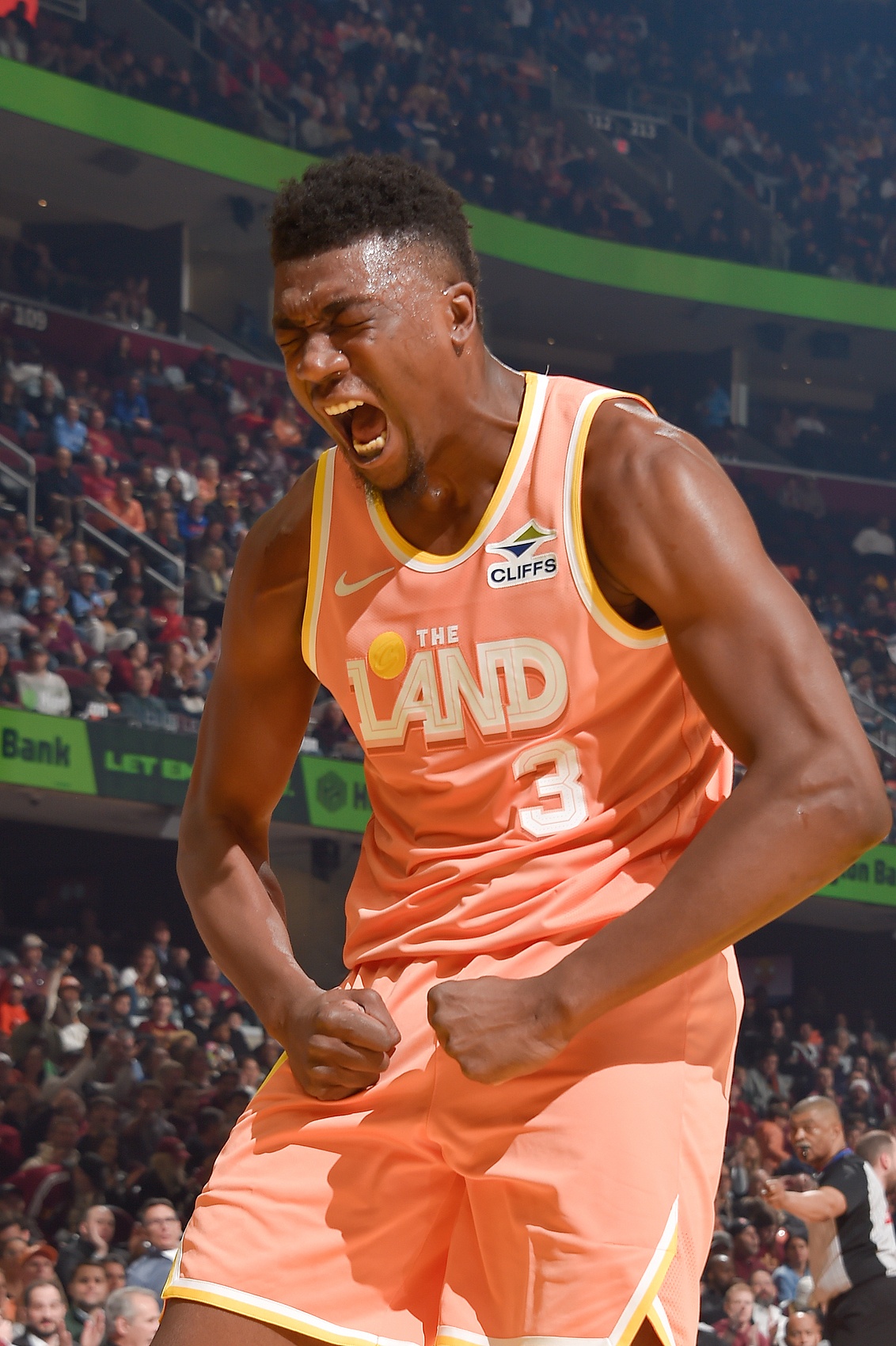 bob半岛体育登录入口-阿特金森：哈登和米切尔都喜欢和拖布打球 我们需要他的能量