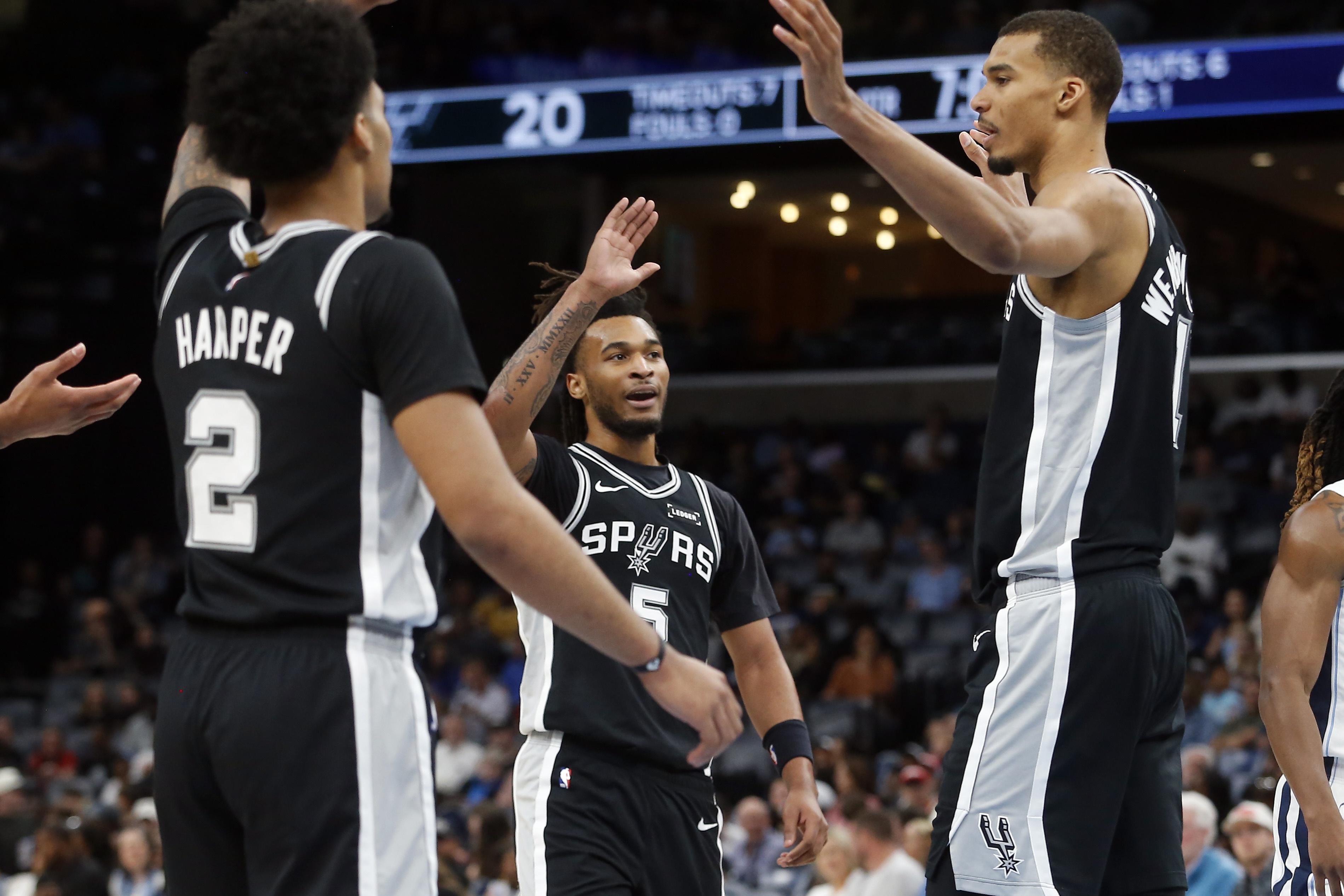 bob半岛体育官方网站-NBA彩经：开拓者再负马刺 火箭强势反弹拿下湖人扳平大比分